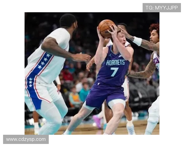 黄蜂九连爆满三球狂胜44分 黄蜂九连爆满三球狂胜44分