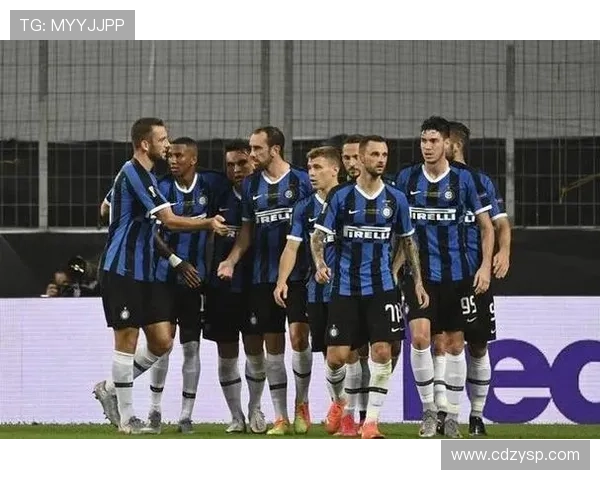 齐沃伤退比塞克难上阵 齐沃伤退比塞克难上阵